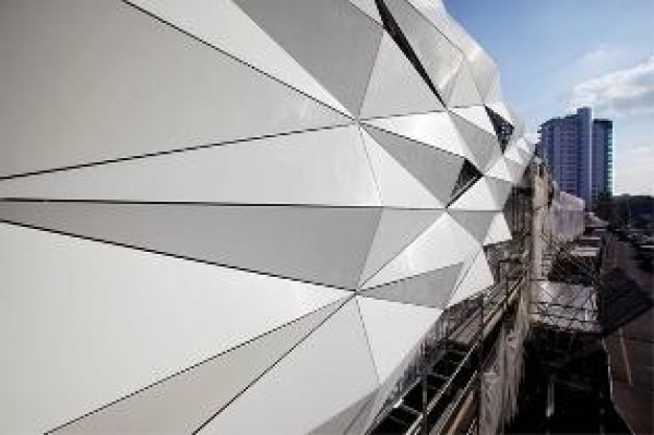 Fachada de Exteriores en Corian® Principal