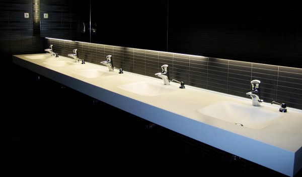 lavabo.corian.industrial
