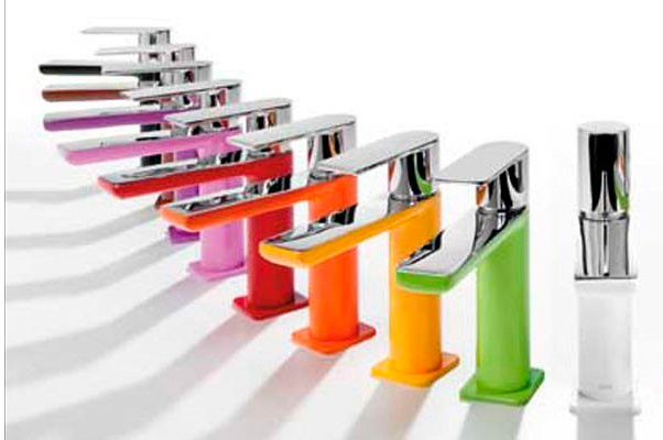 Encimeras Corian, lavabos a medida, platos de ducha | Baños de autor